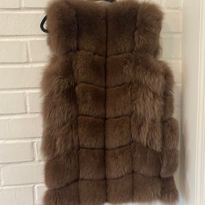Real fur coat vest